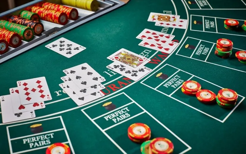 Phân tích toán học và lợi thế nhà cái